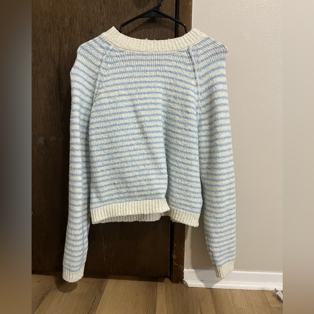 American Eagle Outfitters Light Blue and White Striped Sweater